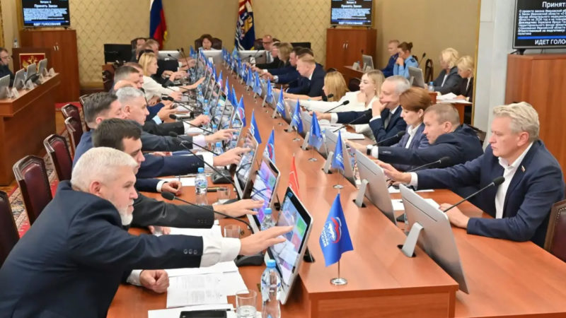 Педагогам упростят получение звания «Ветеран труда»