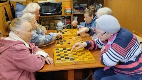В обществе слепых прошёл турнир по русским шашкам