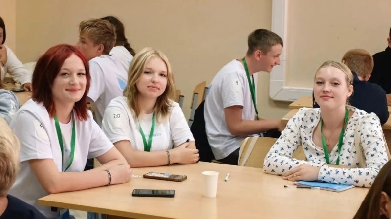 Большеклочковские школьники достойно представили регион